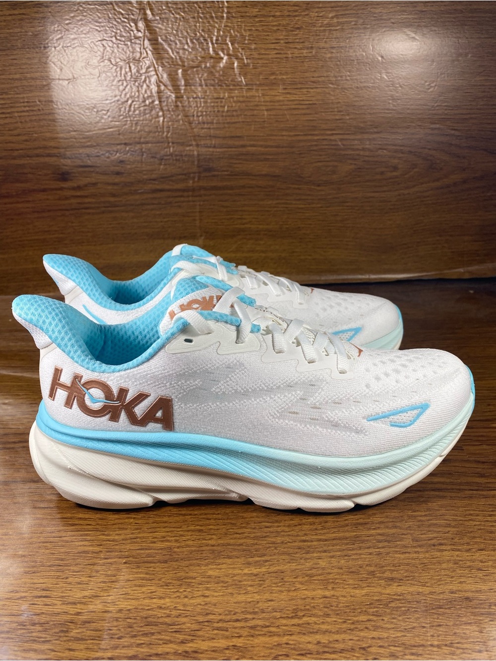 Hoka Clifton 9 women’s shoe size 6.5 - Picture 2 of 9